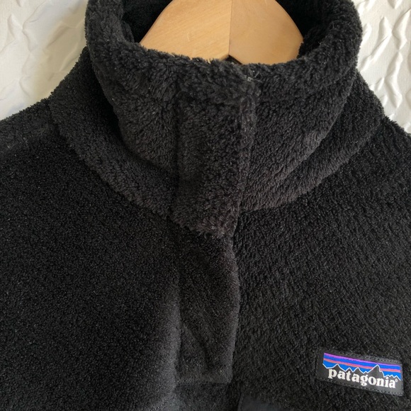 Patagonia Black Women's Re-Tool Snap-T Fleece Pullover - Picture 5 of 15